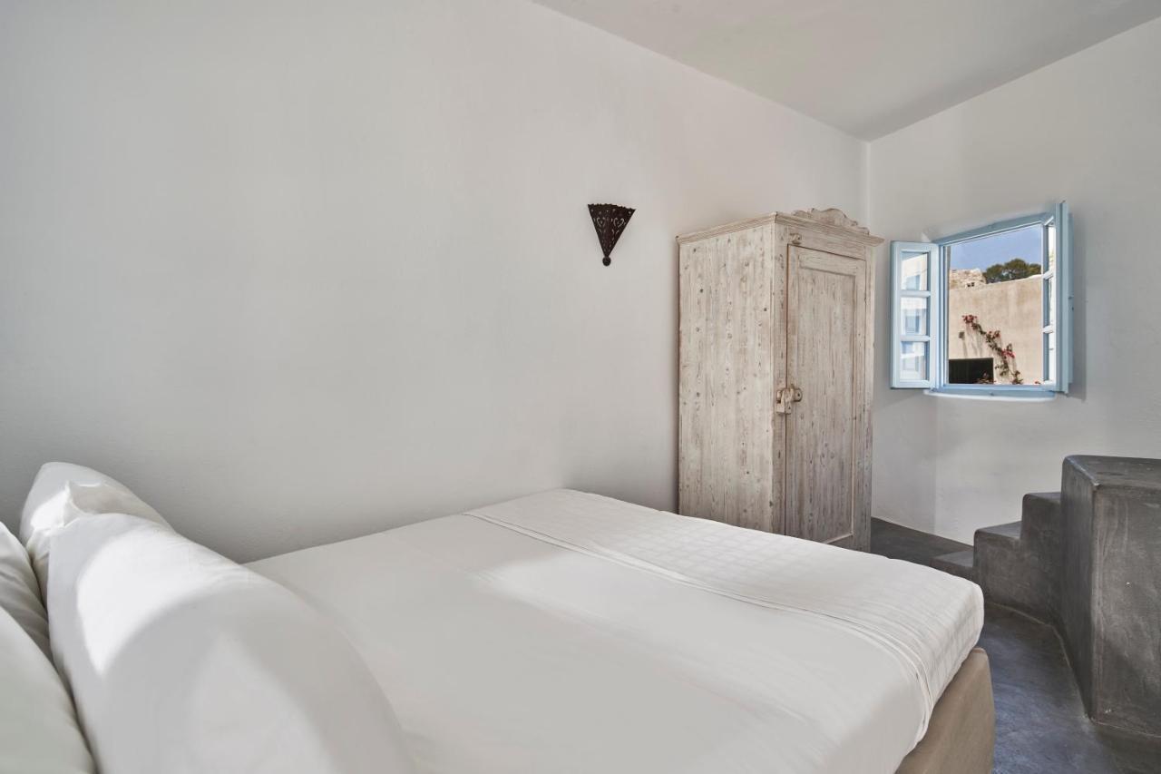 2 Bedroom Charming Villa With Outdoors Jacuzzi Megalochori  Exterior foto